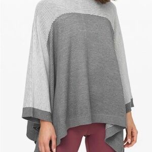 Lululemon Poncho Gray Two Tone Women's Sweater Cozy Cabincore Minimalist OS